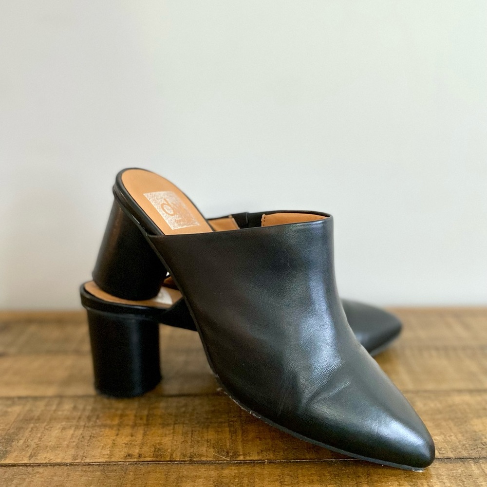 Dolce Vita size 7.5 womens mules black clogs leather